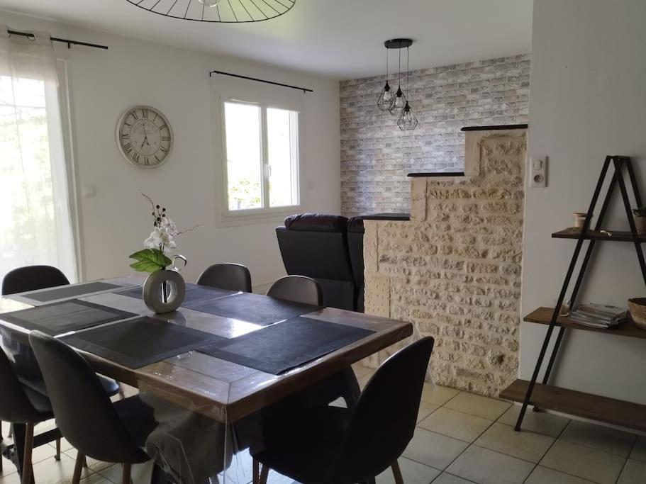 Gite Le Vieux Moulin Sansais Zewnętrze zdjęcie