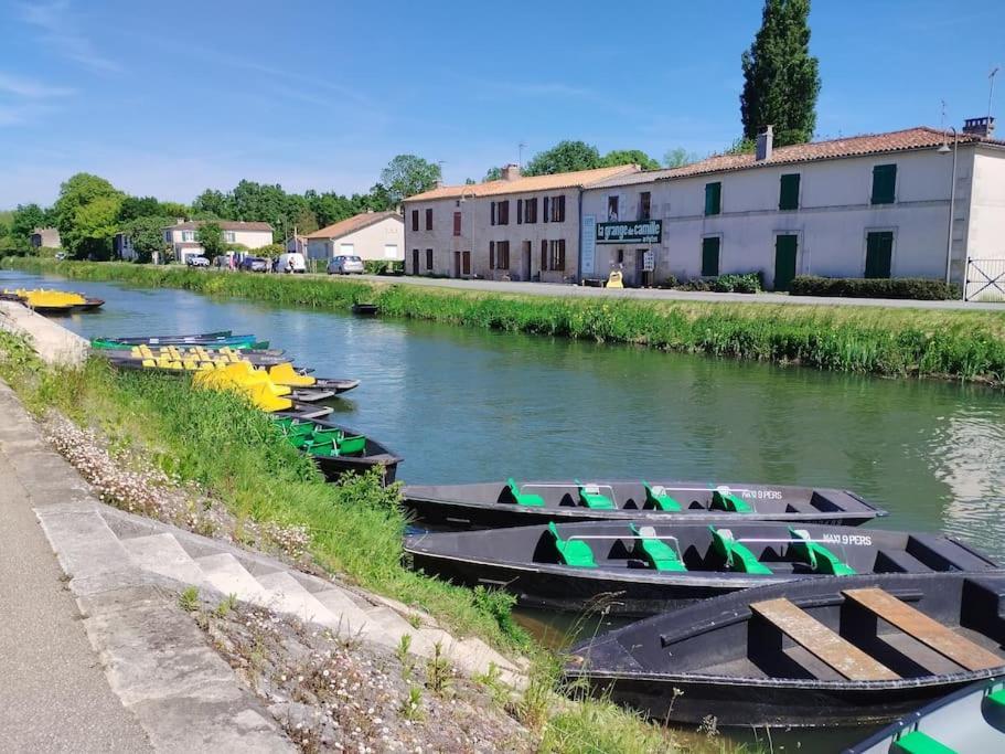 Gite Le Vieux Moulin Sansais Zewnętrze zdjęcie